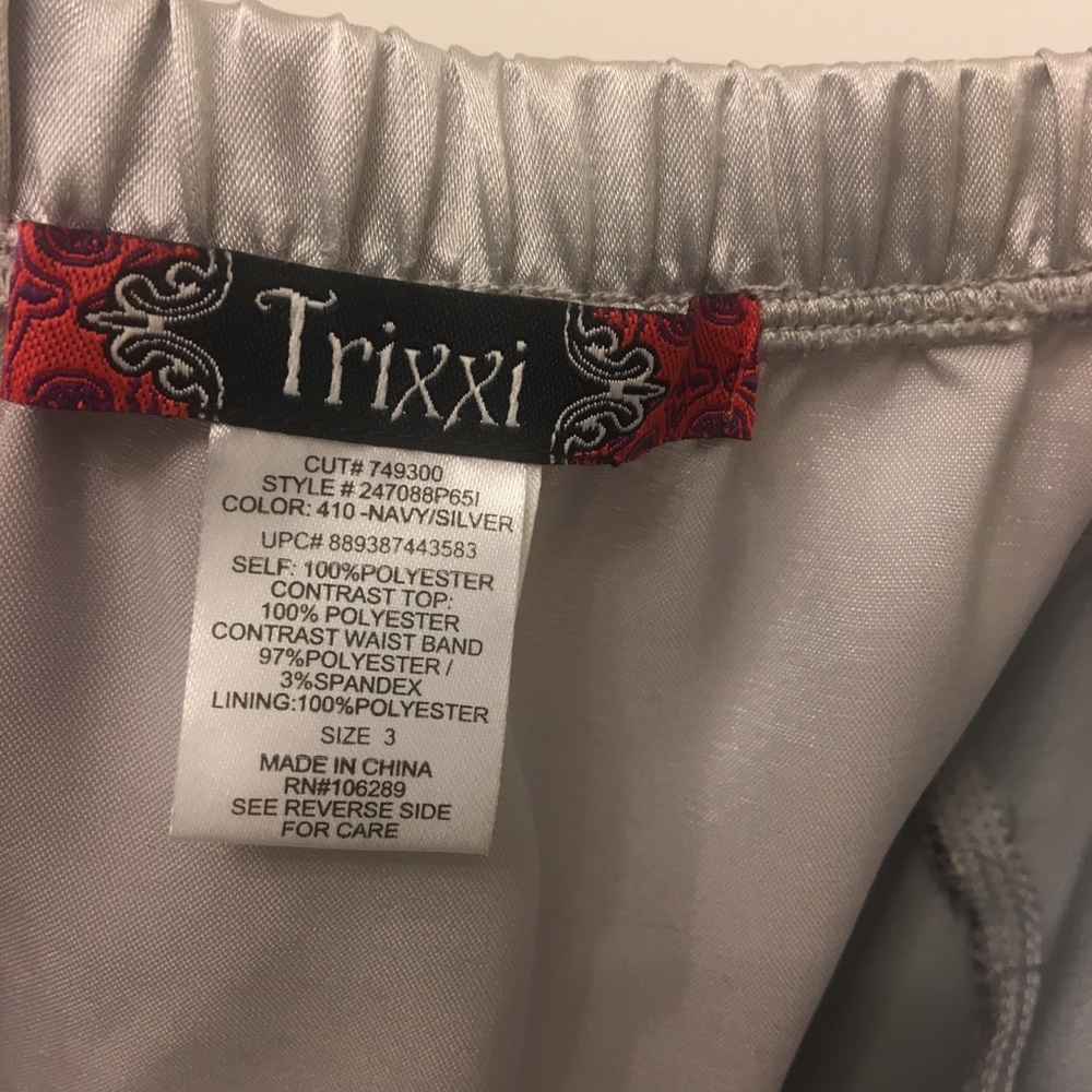 Paisley Strapless Dress - Picture 6 of 8